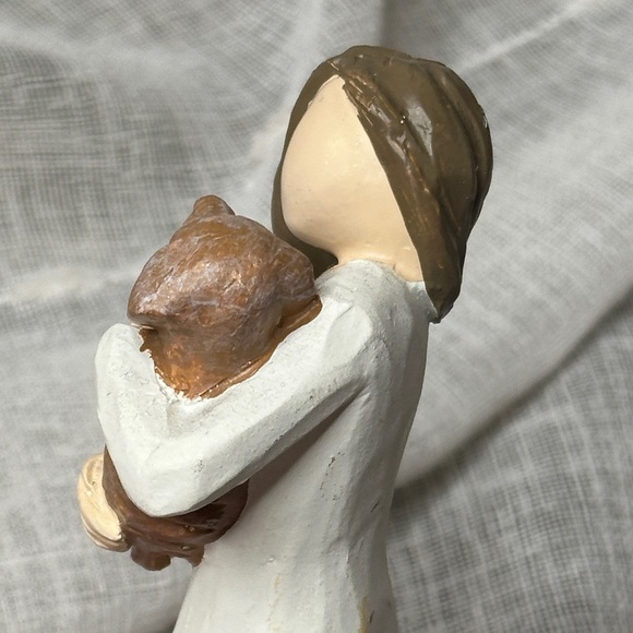 Woman Embracing Puppy Keepsake Girl & Dog Sculpture Gifts 6" x 2" x 1.5" NWOT - Picture 12 of 16